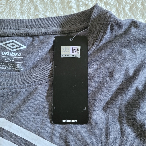 umbro Boxy🥊Cropped Logo Tee👕 - NWT - Picture 7 of 11